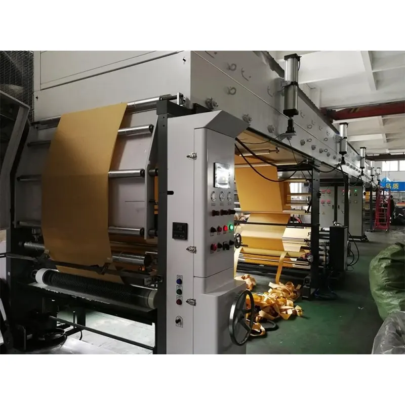 Máquina de recubrimiento y composición/laminación de rollos de papel de espuma